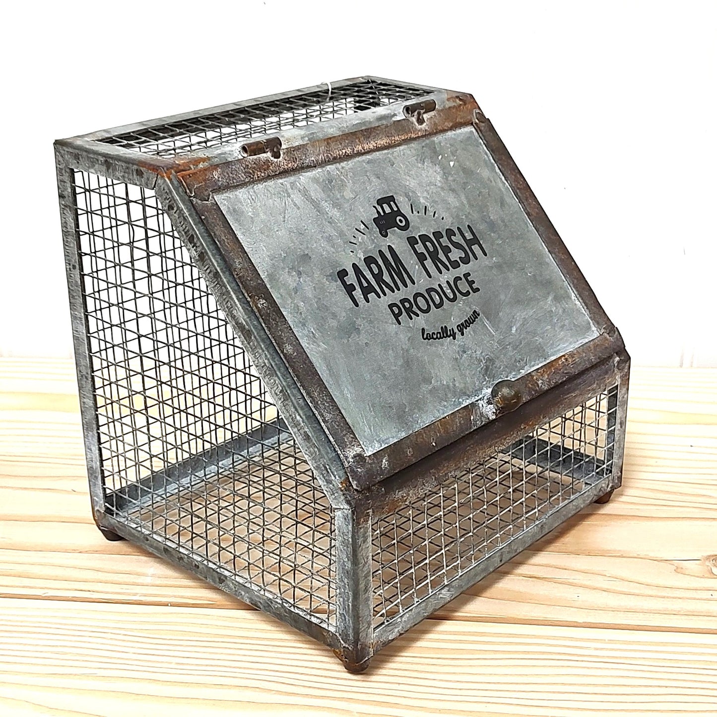 Farm Fresh Metal Mesh Bin